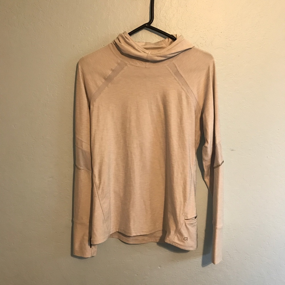 GAP Activewear Long Sleeve Pullover Top